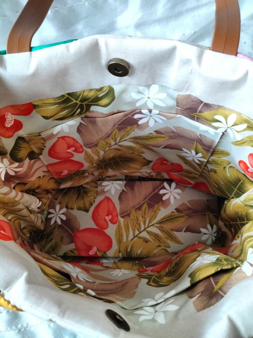 ☆280.ハワイアンキルト・バッグ・ハイビスカス＆モンステラ