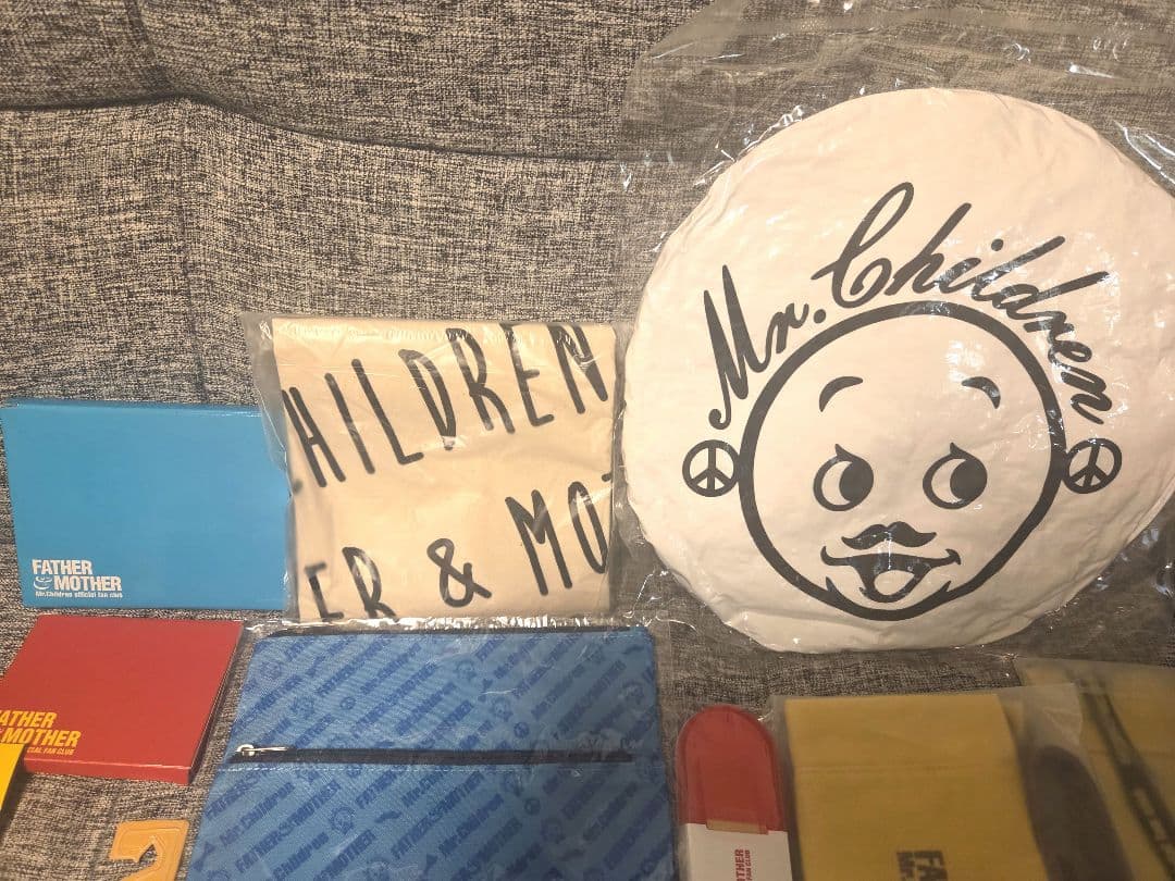 Mr.Children ファンクラブ継続特典　クッション　トート　ポーチ他