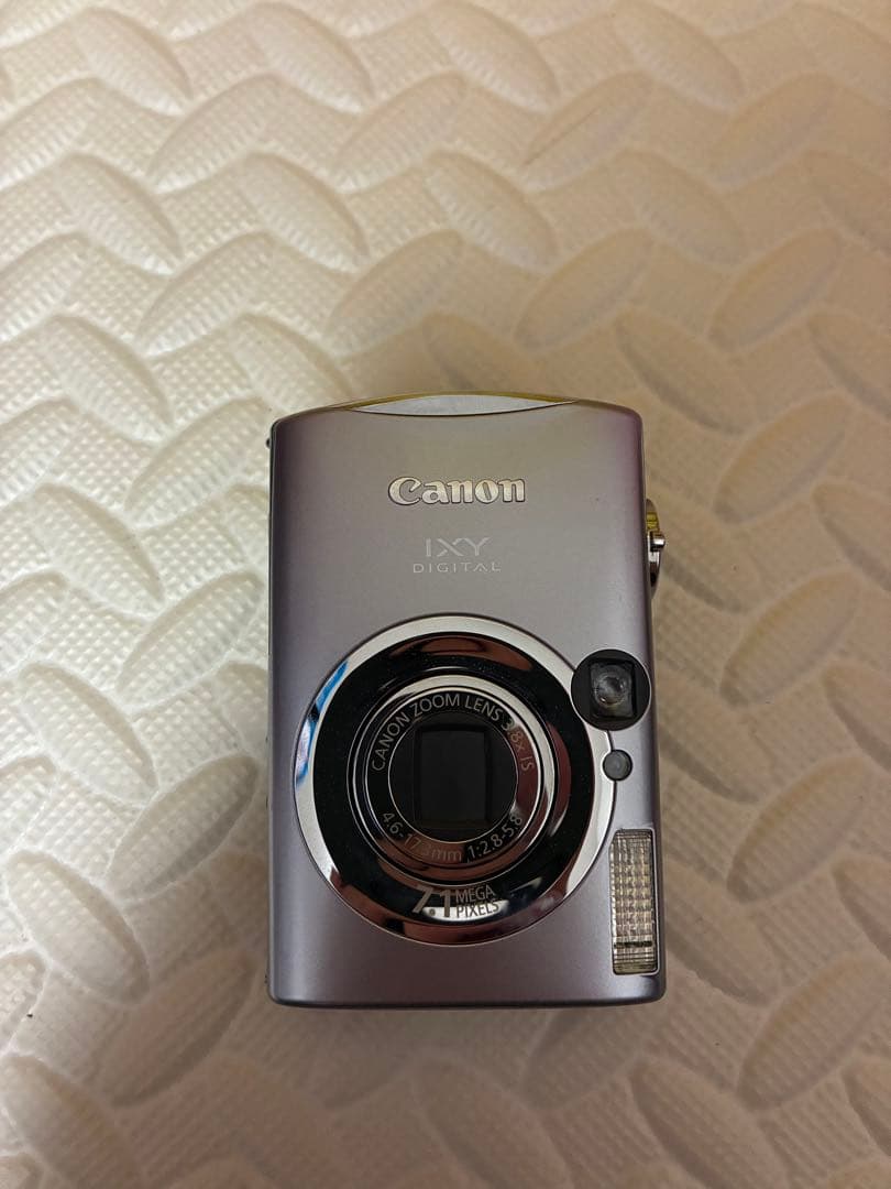 美品純正ケース付き　canon&キャノン　ixy 900is デジタルカメラ