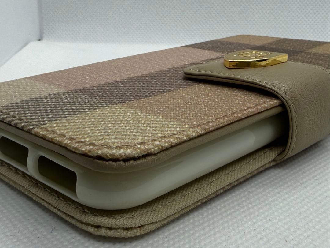 BLUE LABEL iphoneSE2 SE3 7 8 手帳型ケース