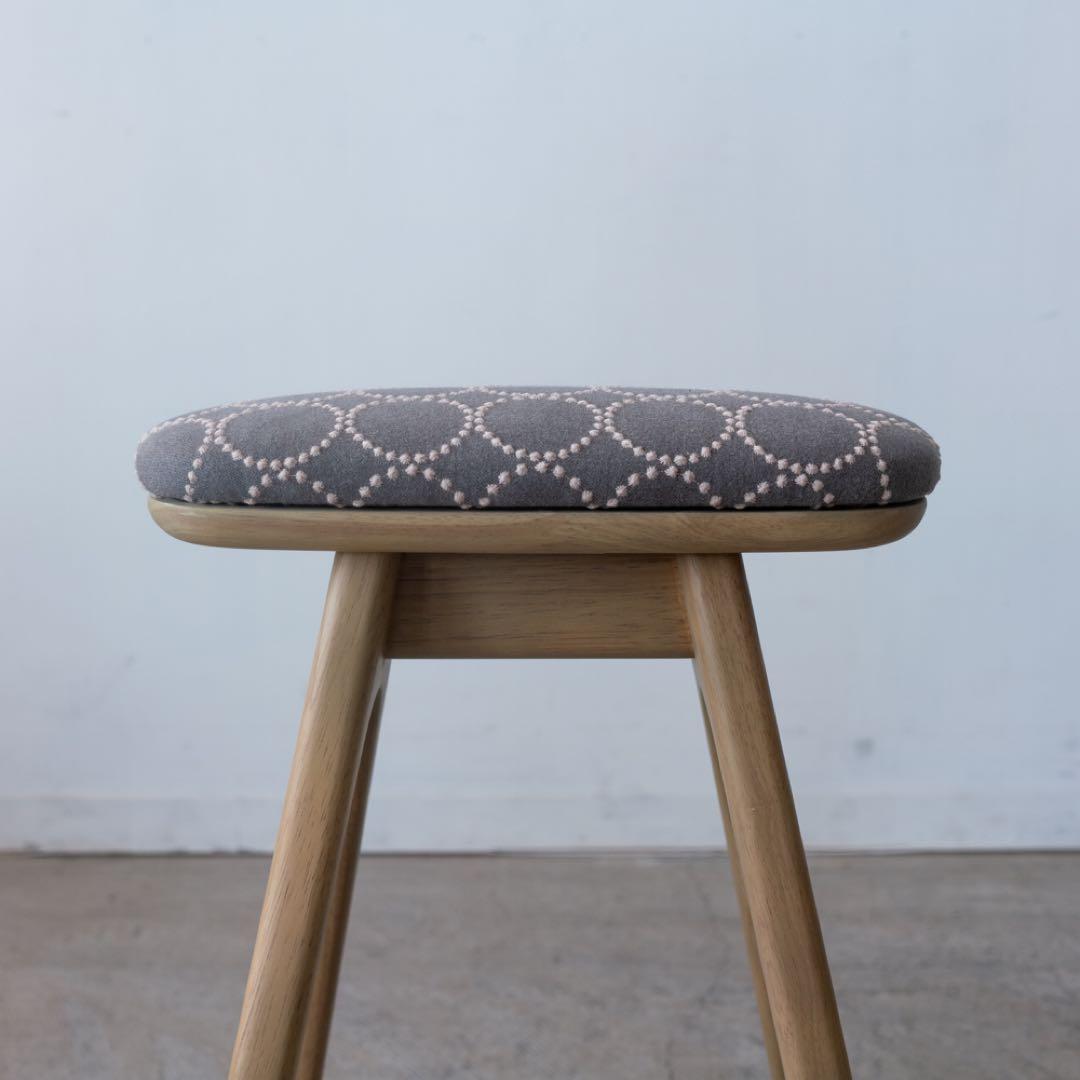 キッチンスツールNA H530＋ミナ ペルホネン　タンバリン