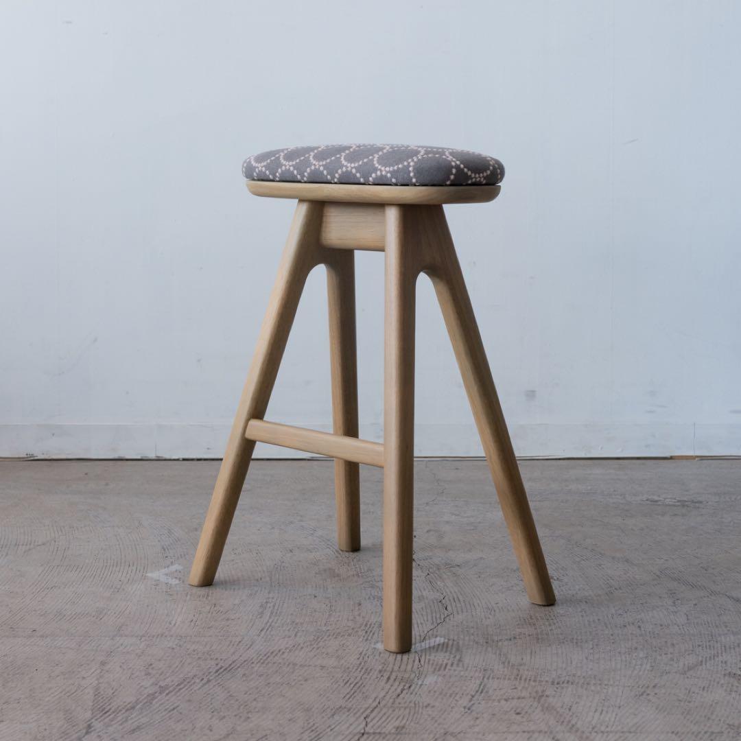 キッチンスツールNA H530＋ミナ ペルホネン　タンバリン