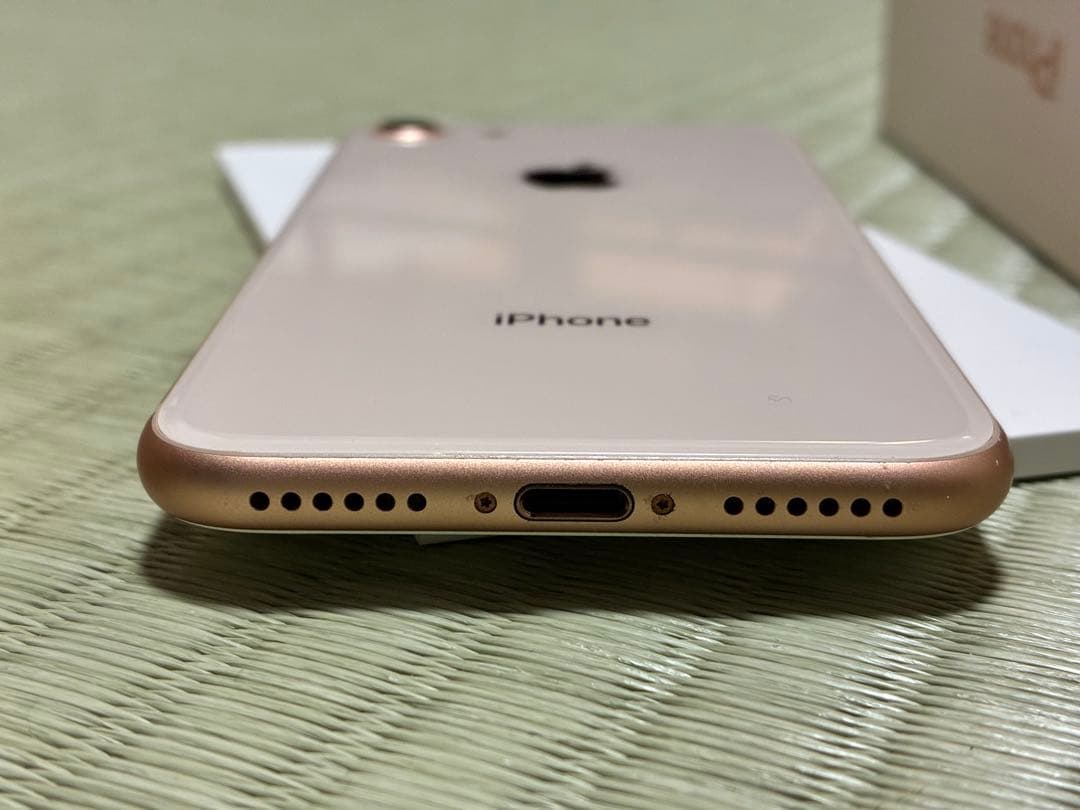 Apple iPhone 8 ローズゴールド 本体