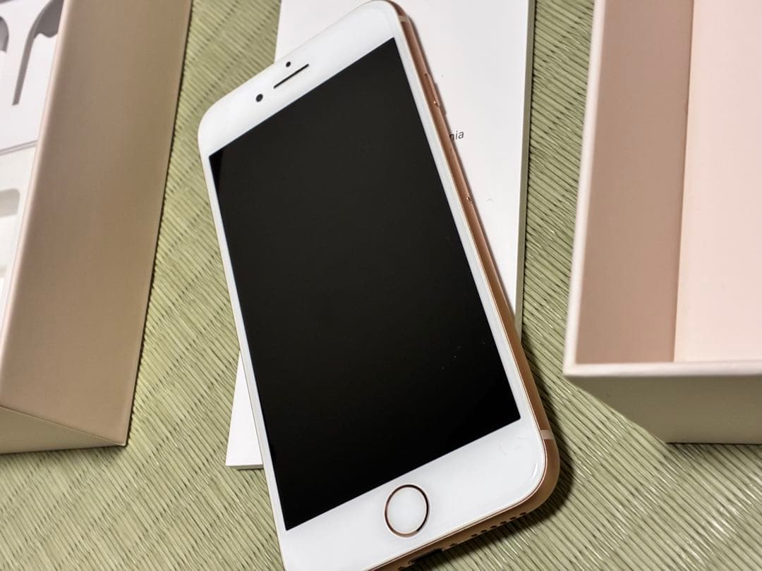 Apple iPhone 8 ローズゴールド 本体