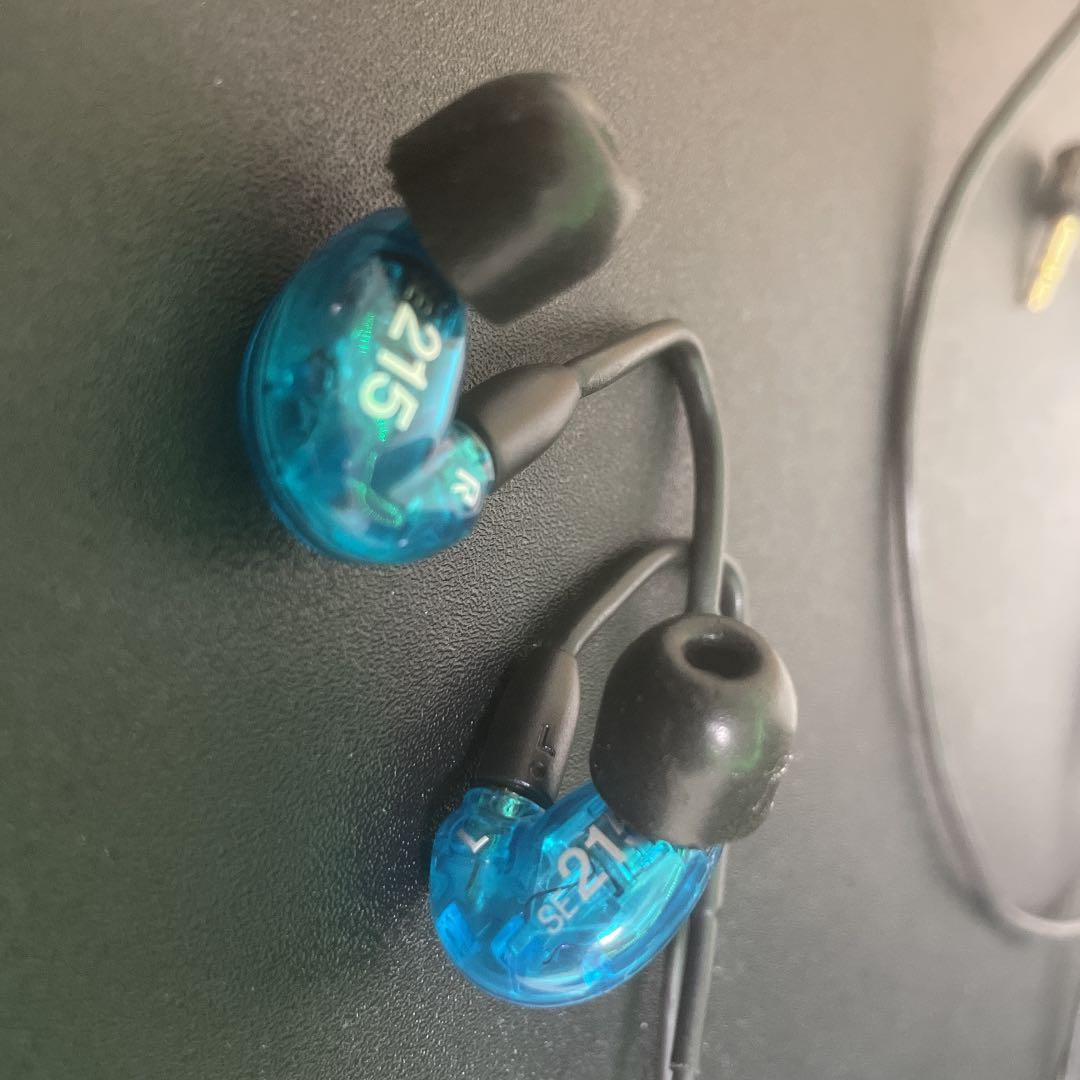 最終値下げ！！SHURE シュア 高遮音性イヤホン (有線タイプ)