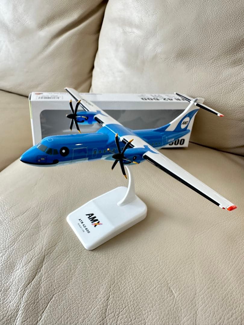 AMX ATR 500 モデル 1/100 スタンド付き