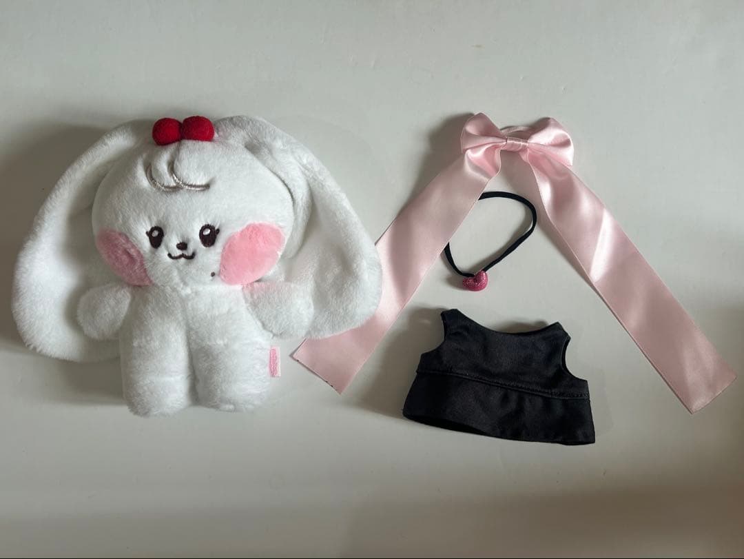 アイドル IVE minive minini costume plush