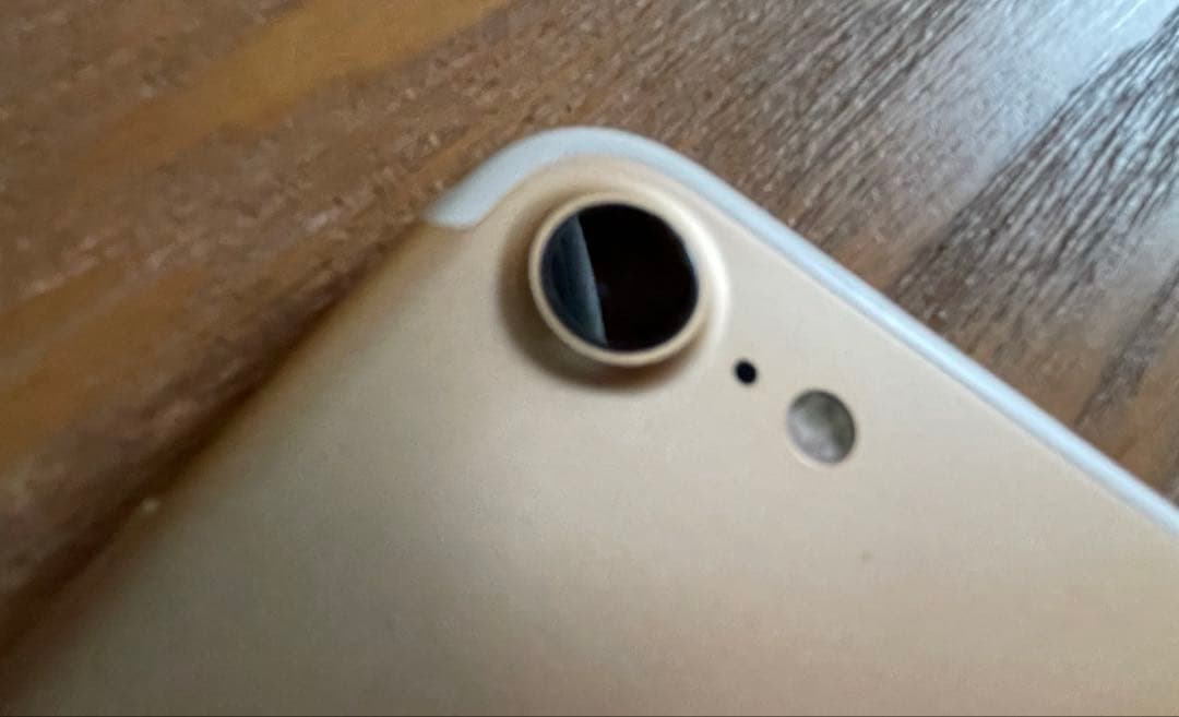 Apple iPhone 7 本体