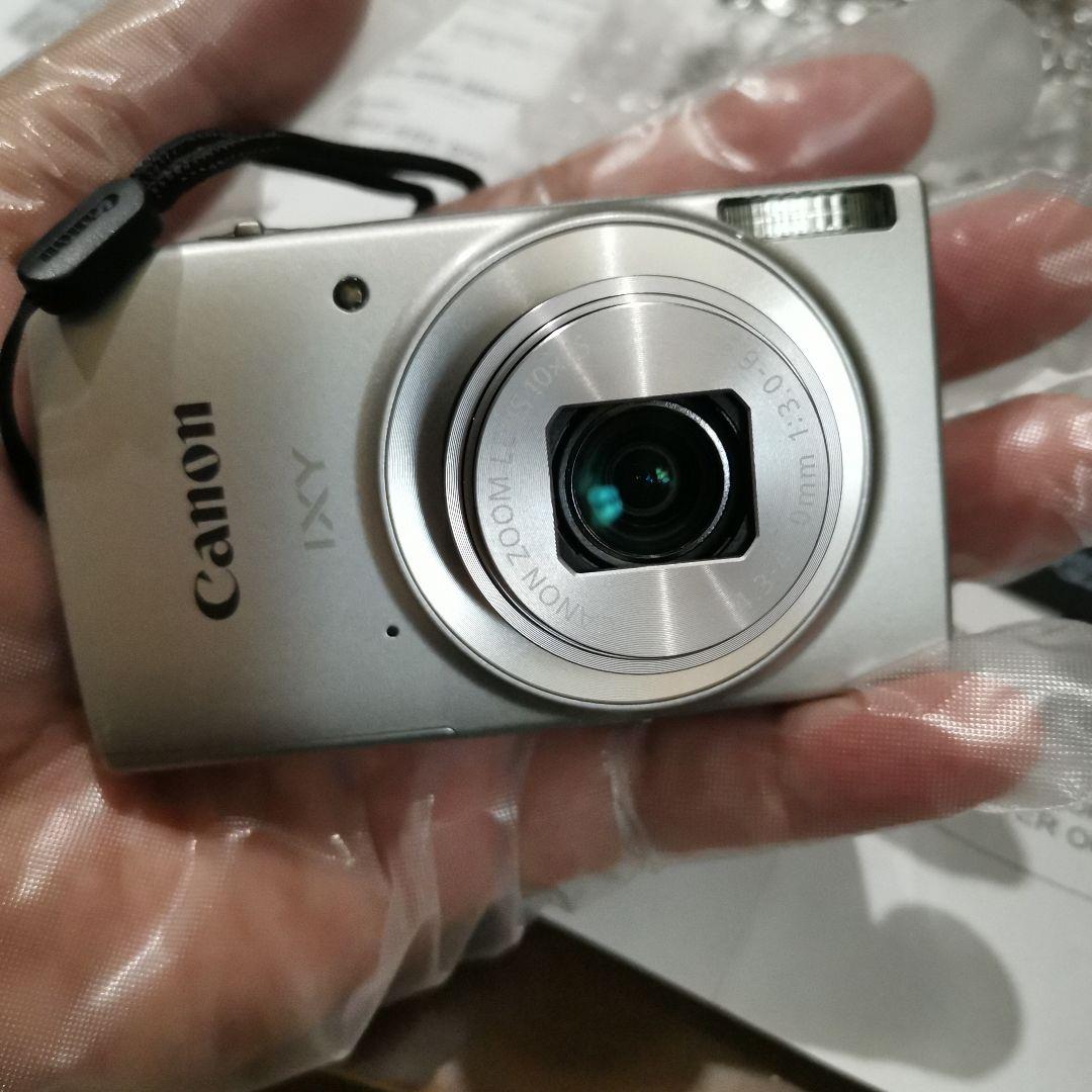 Canonデジタルカメラ美品 IXY210シルバー