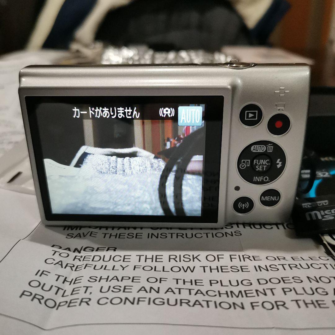 Canonデジタルカメラ美品 IXY210シルバー