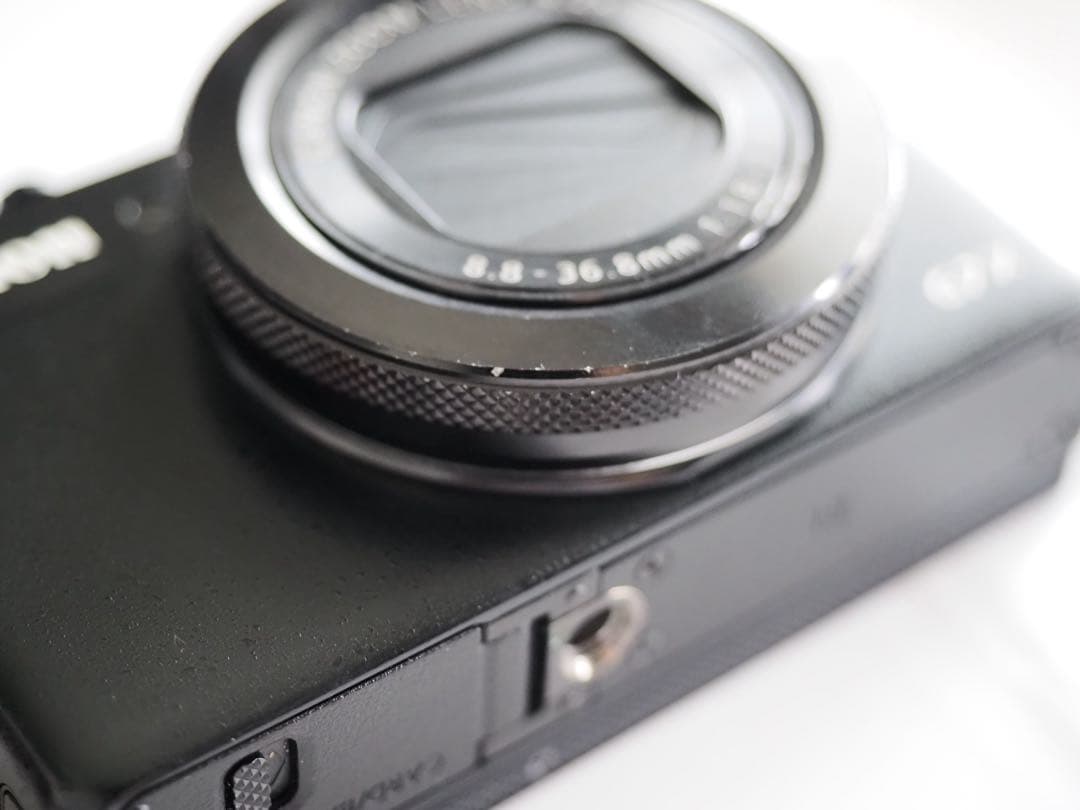 CanonデジカメG7X カメラケース、予備バッテリー付