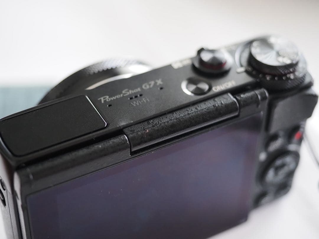 CanonデジカメG7X カメラケース、予備バッテリー付