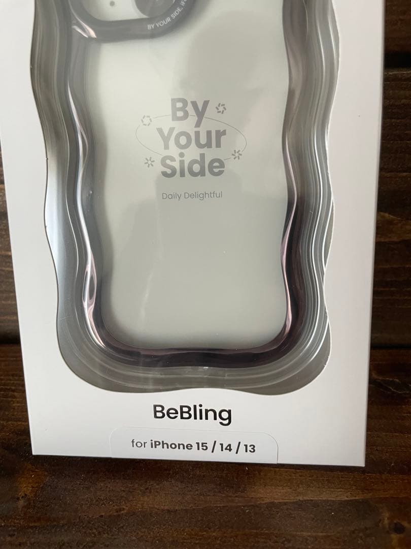 新品iPhone15/14/13ブラックiface BeBling
