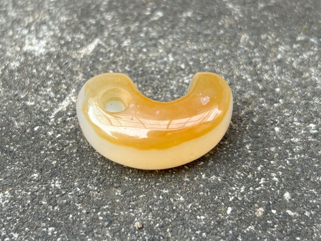 天然石 勾玉　錦石