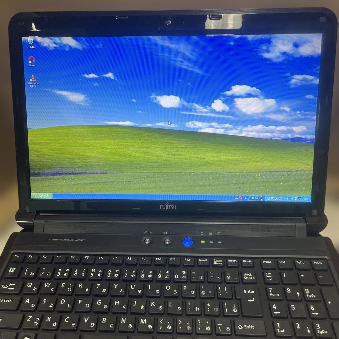 ☆格安美品☆Windows XP☆ブルーレイ付き15.6インチ大画面ノートPC☆