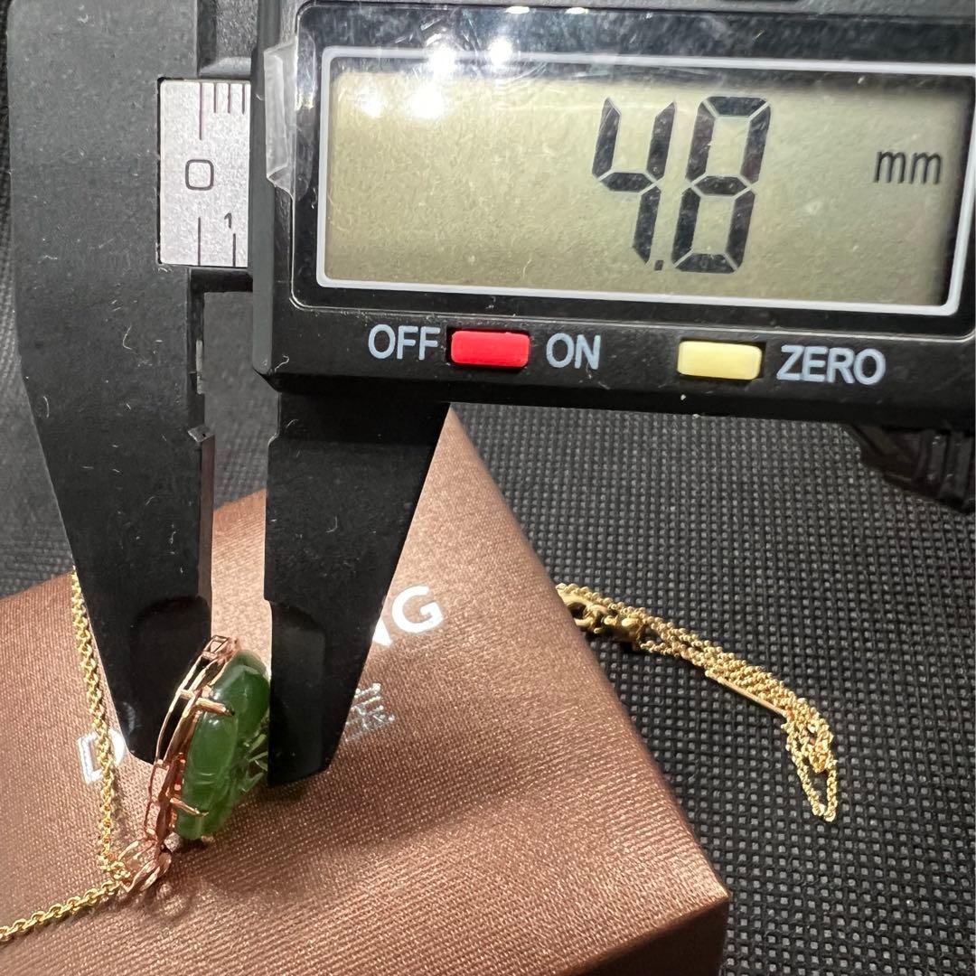 18K使用天然高品質和田玉緑翡翠の布袋彫手作りペンダントトップ ★AB852