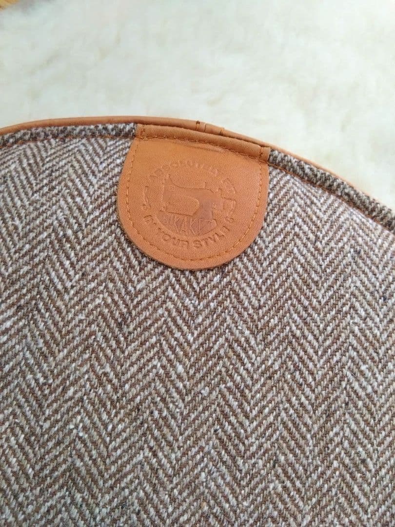 本革製＆ムートン製シートクッション 4枚セット売り