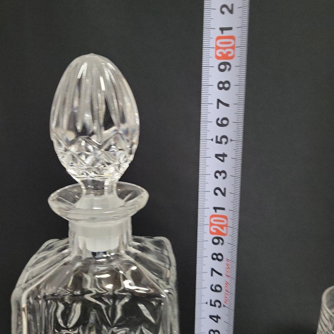 クリスタルガラス デキャンタとグラス６個セット 未使用品