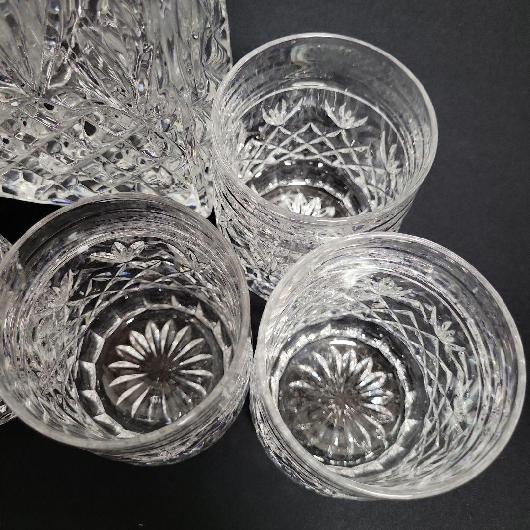 クリスタルガラス デキャンタとグラス６個セット 未使用品