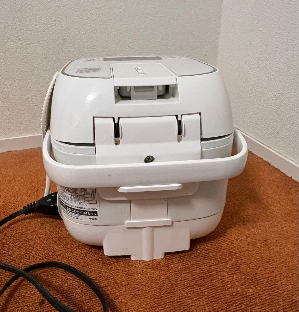 東芝 IH炊飯器 3合炊き 2019年製 備長炭ダイヤモンド釜