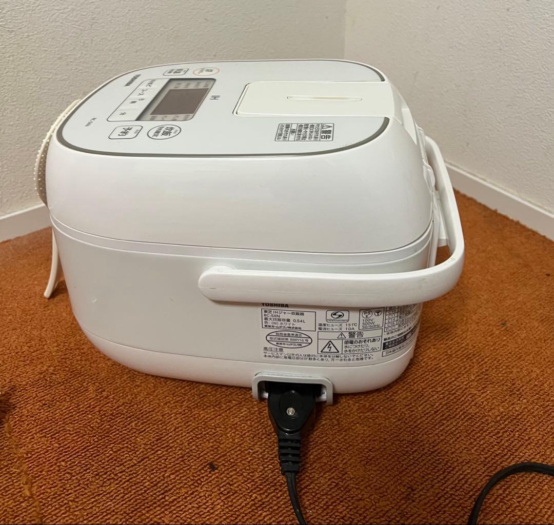 東芝 IH炊飯器 3合炊き 2019年製 備長炭ダイヤモンド釜