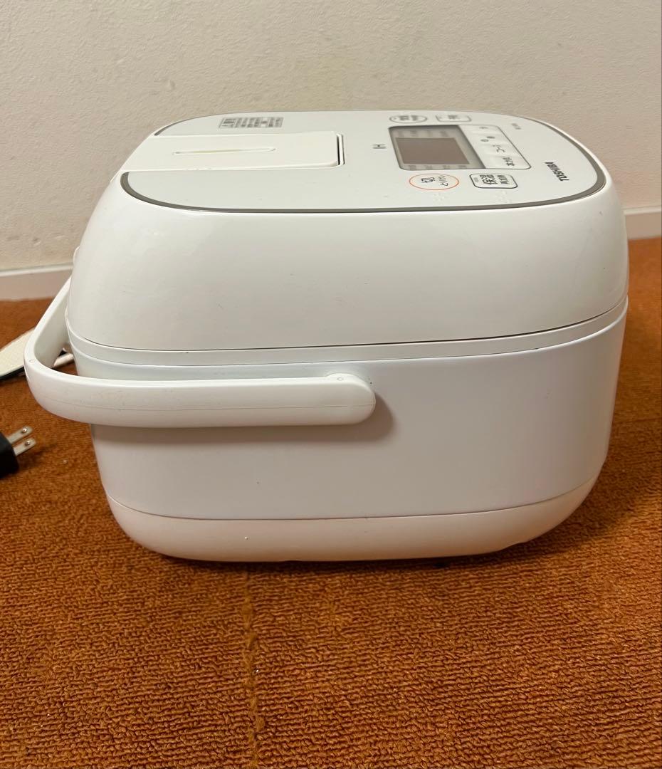 東芝 IH炊飯器 3合炊き 2019年製 備長炭ダイヤモンド釜