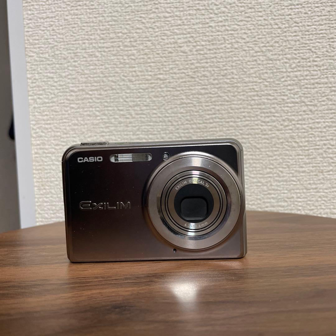 【オールドコンデジ】 CASIO EXILIM EX-S770