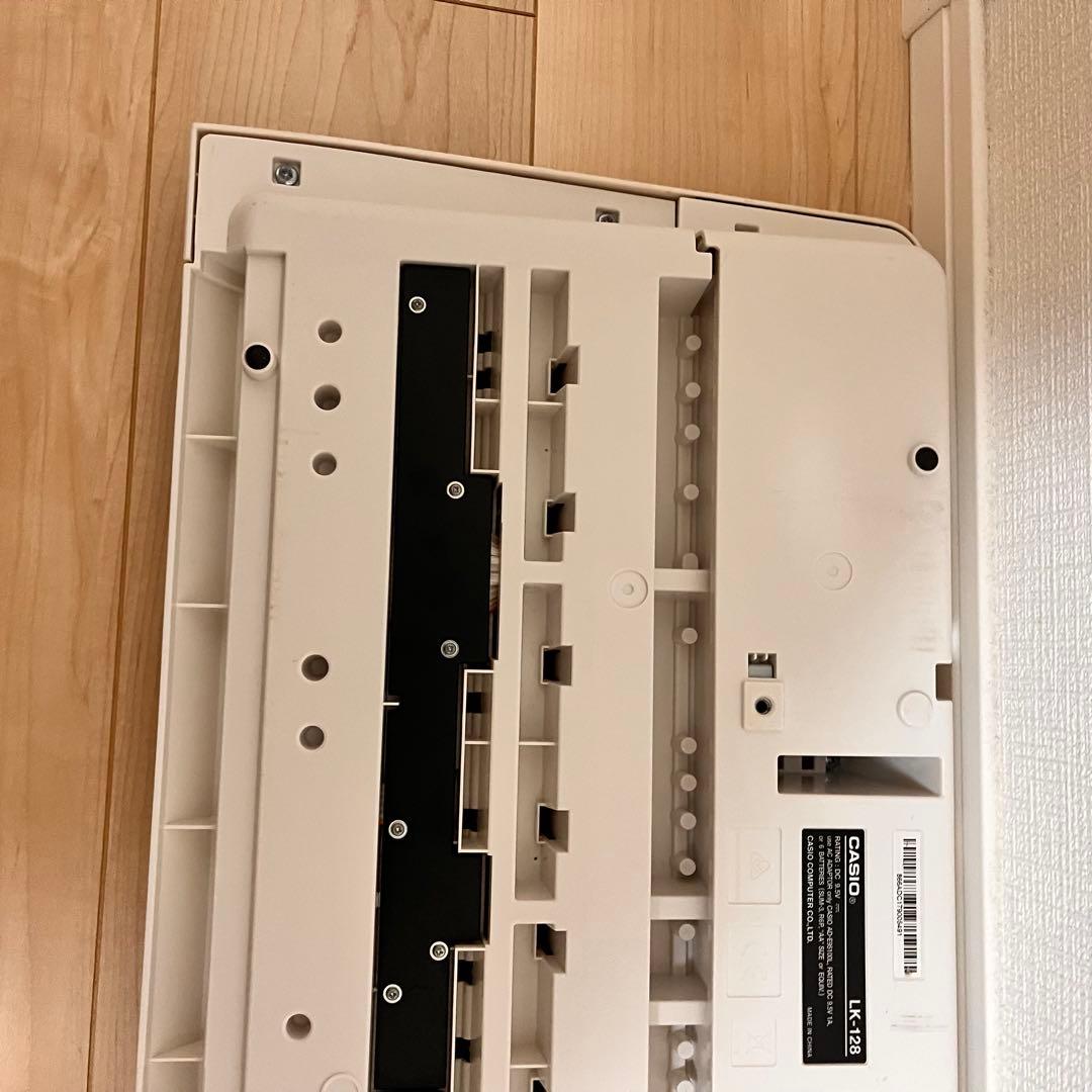 【美品】CASIO カシオ 光ナビゲーションキーボード LK-128