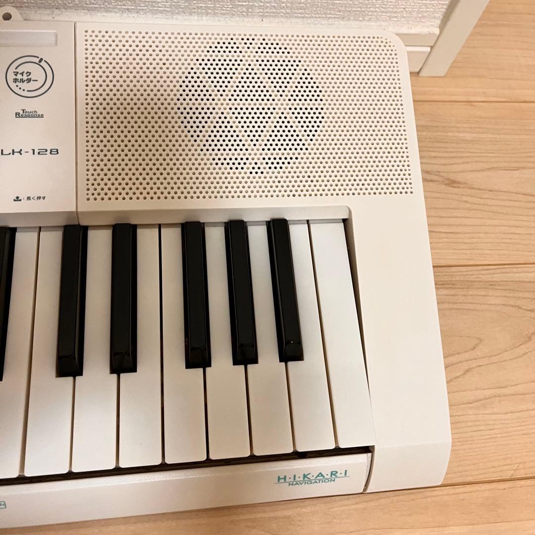 【美品】CASIO カシオ 光ナビゲーションキーボード LK-128