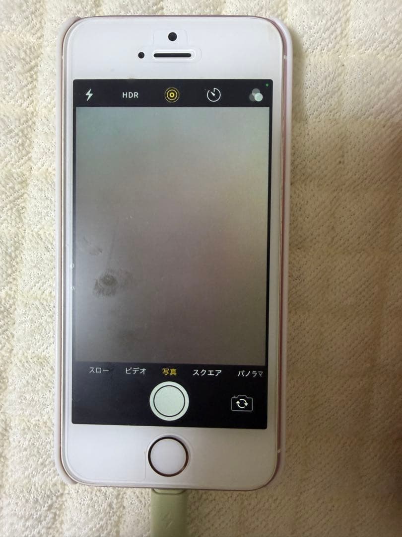 Apple iPhone SE ローズゴールド 本体　64GB 外箱付