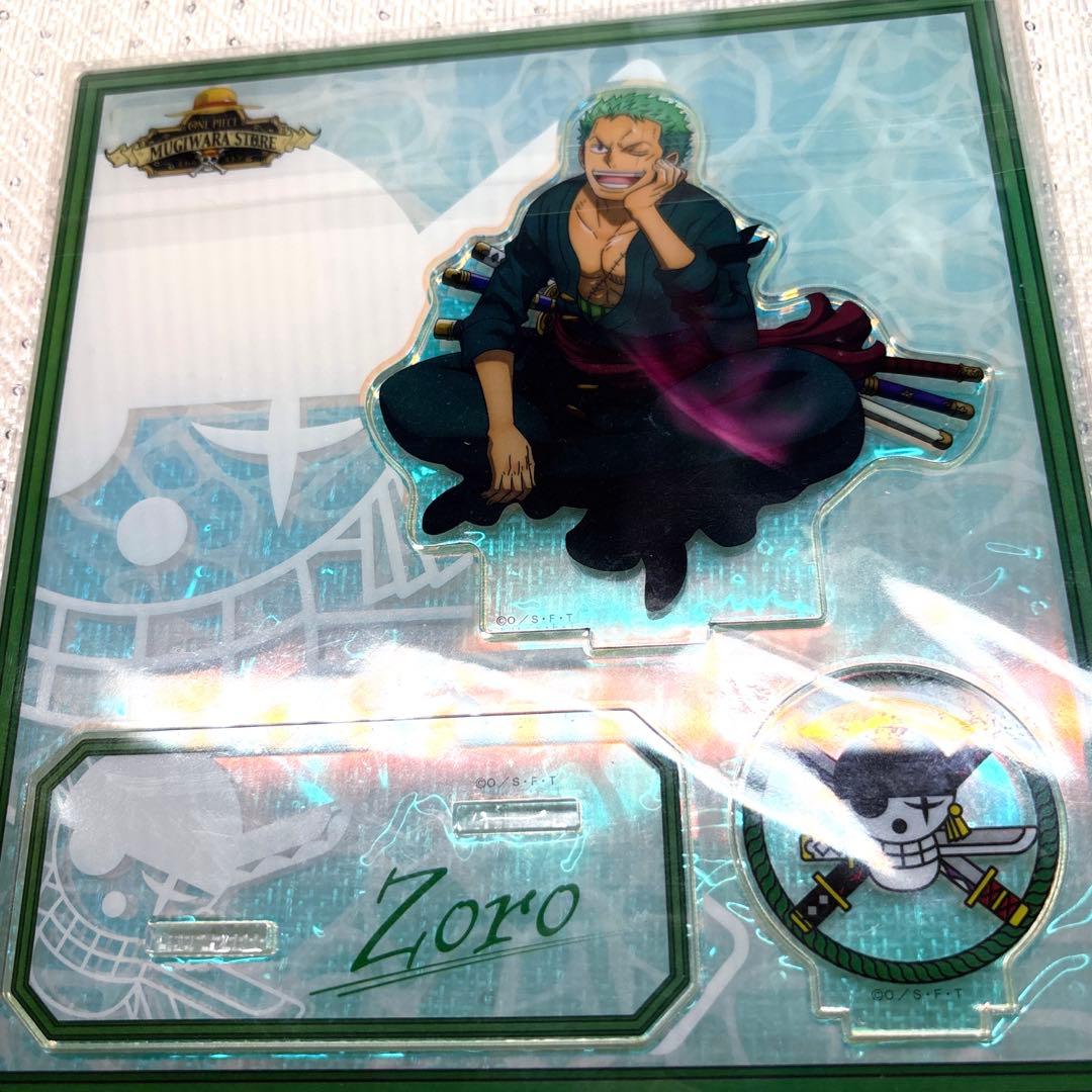 ワンピース　ゾロ　ロー　缶バッジ　アクリルスタンド　まとめ売り