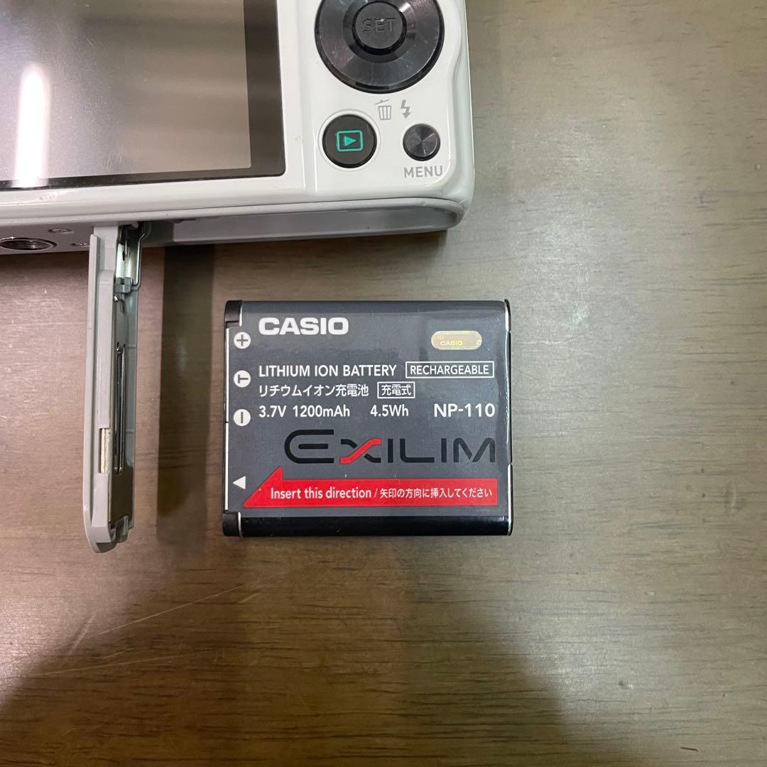 【送料無料】CASIO EXILIM EX-ZR20