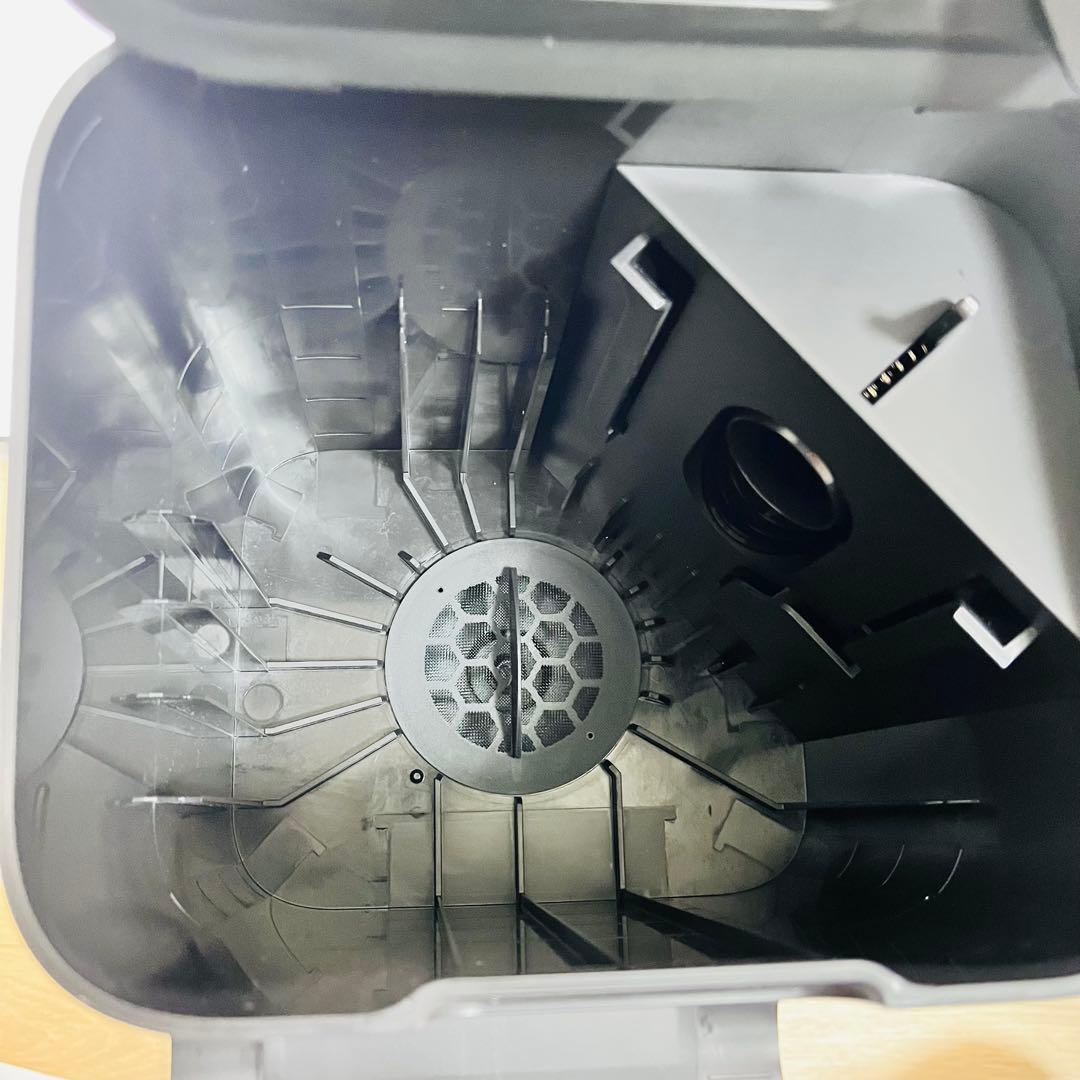 iRobot ルンバi7+ 自動ゴミ収集機能
