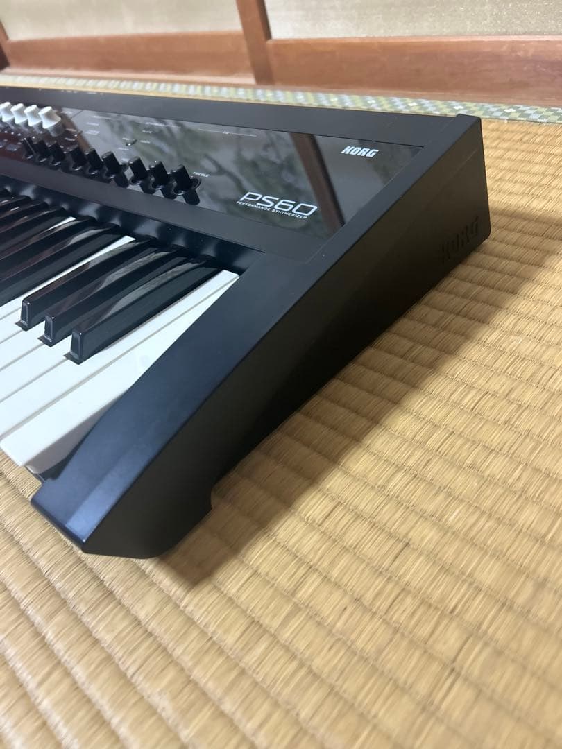 KORG コルグ シンセサイザー PS60