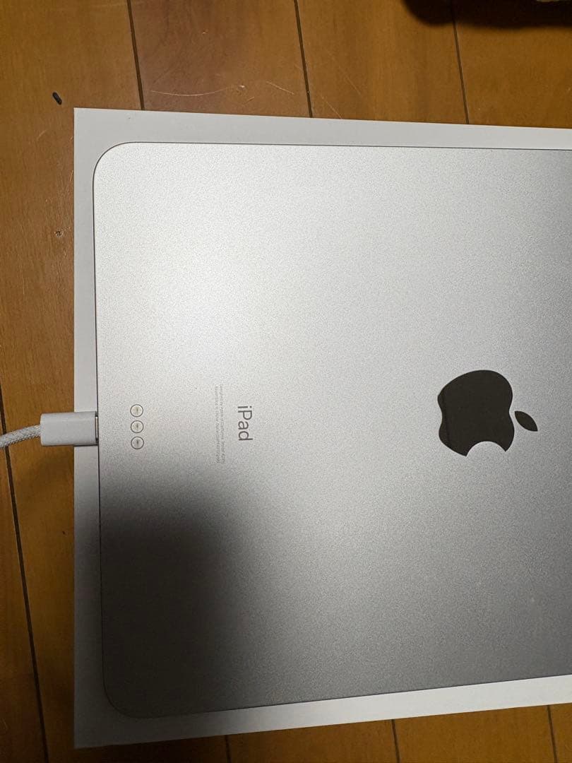 iPad air 第4世代 + Magic Keyboard 付き