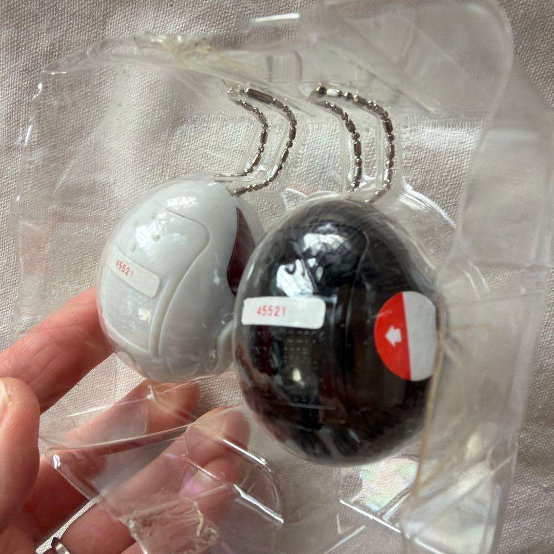 【新品未使用】レア 希少　恋するたまごっちゅ BLACK＆WHITE バンダイ