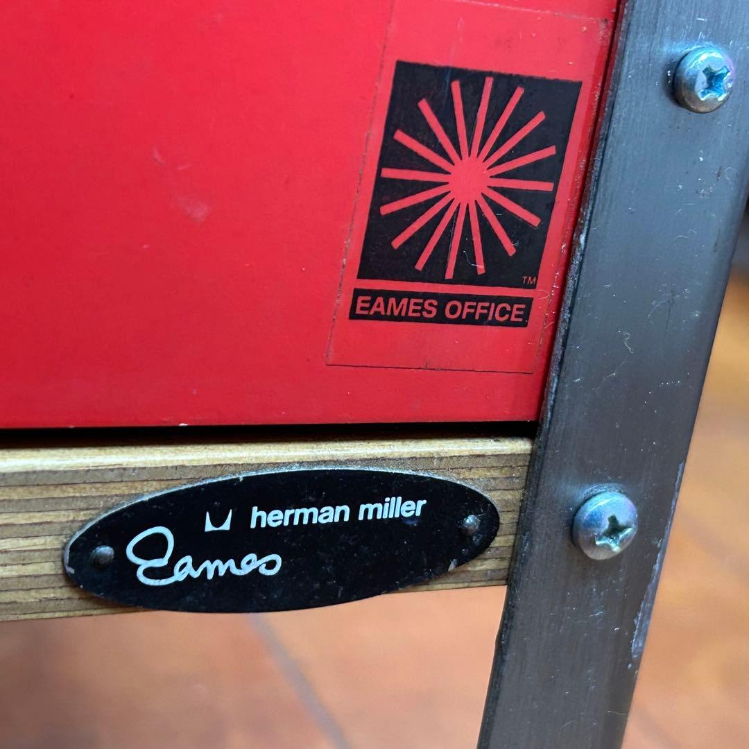 正規品 Herman Millerイームズストレージユニット4段2列