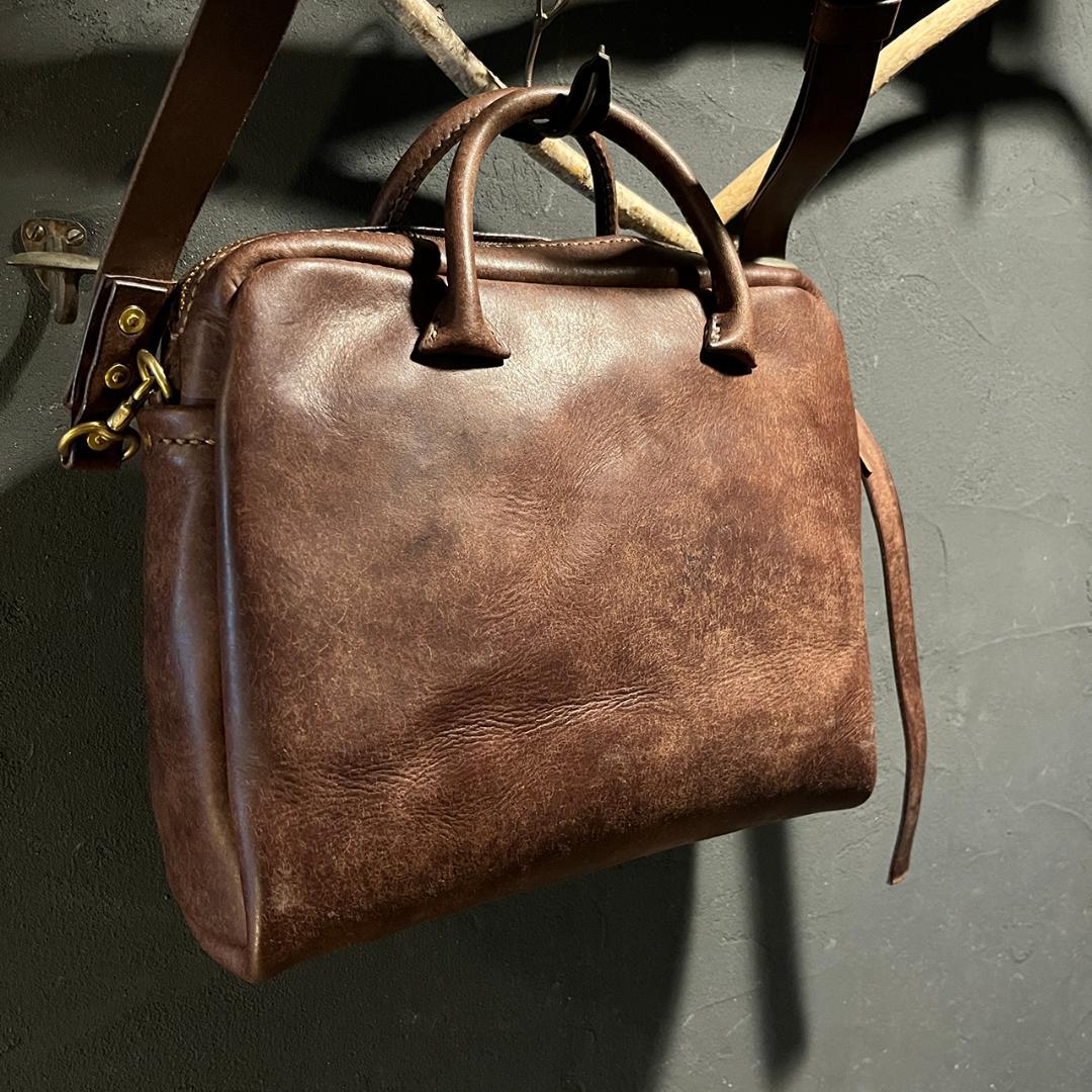 手作り一点物 プエブロレザー ショルダーバッグ チョコレート色 #357