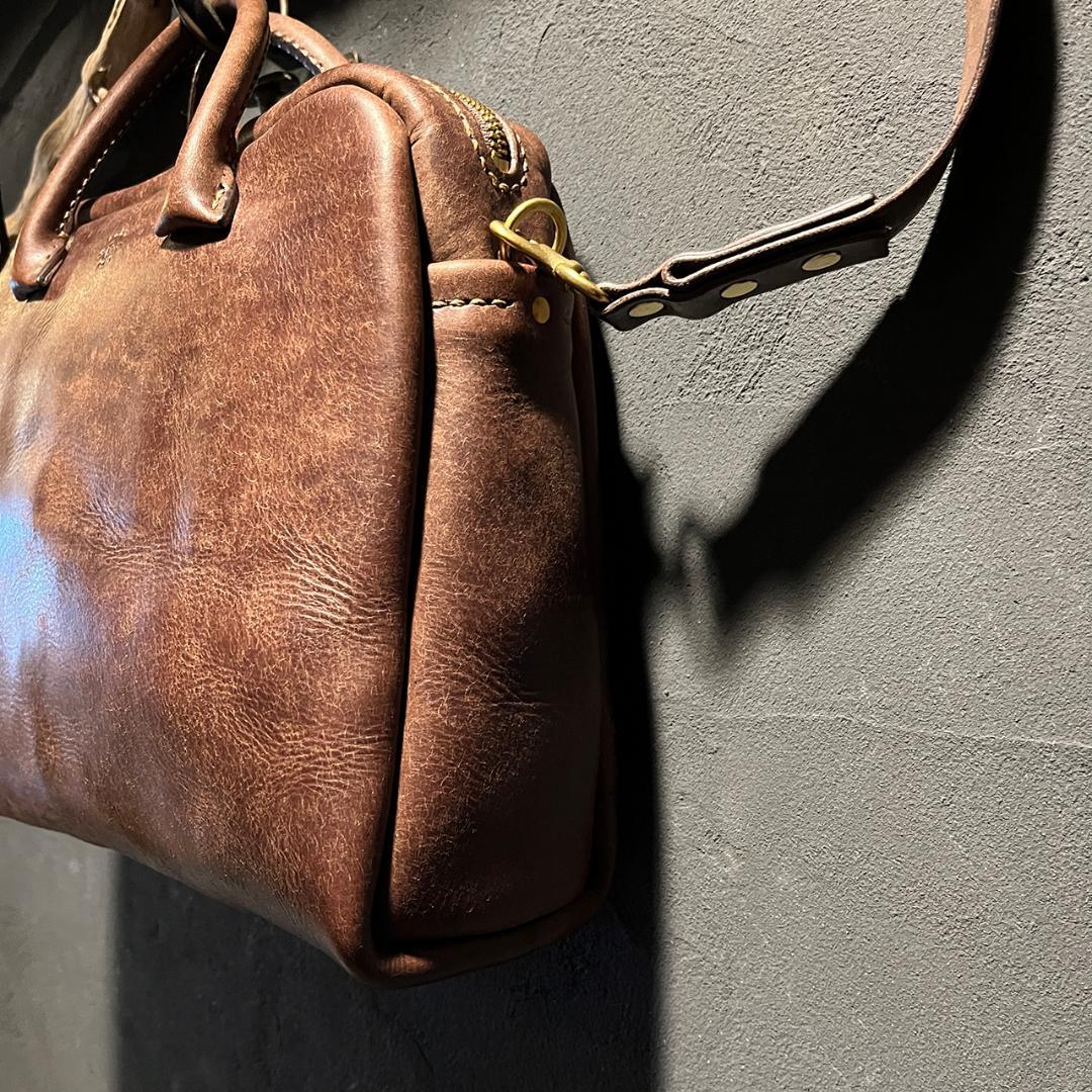 手作り一点物 プエブロレザー ショルダーバッグ チョコレート色 #357