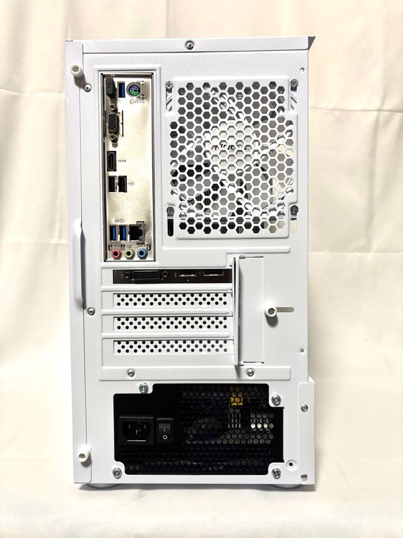 【ディスプレイ内蔵】ゲーミングPC Ryzen5 GTX 1660Ti 512G