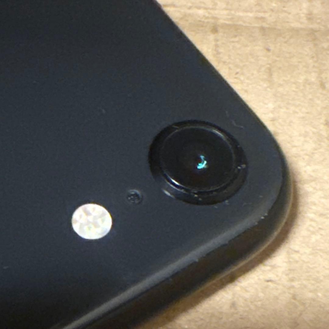 iPhone SE(第2世代)64GBバッテリー84% SIMロックなし