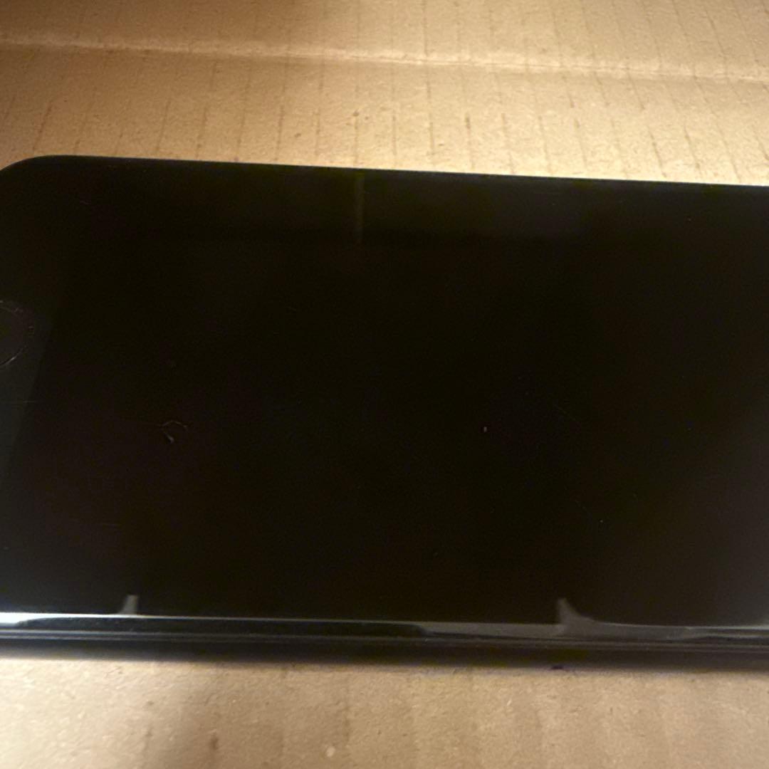 iPhone SE(第2世代)64GBバッテリー84% SIMロックなし