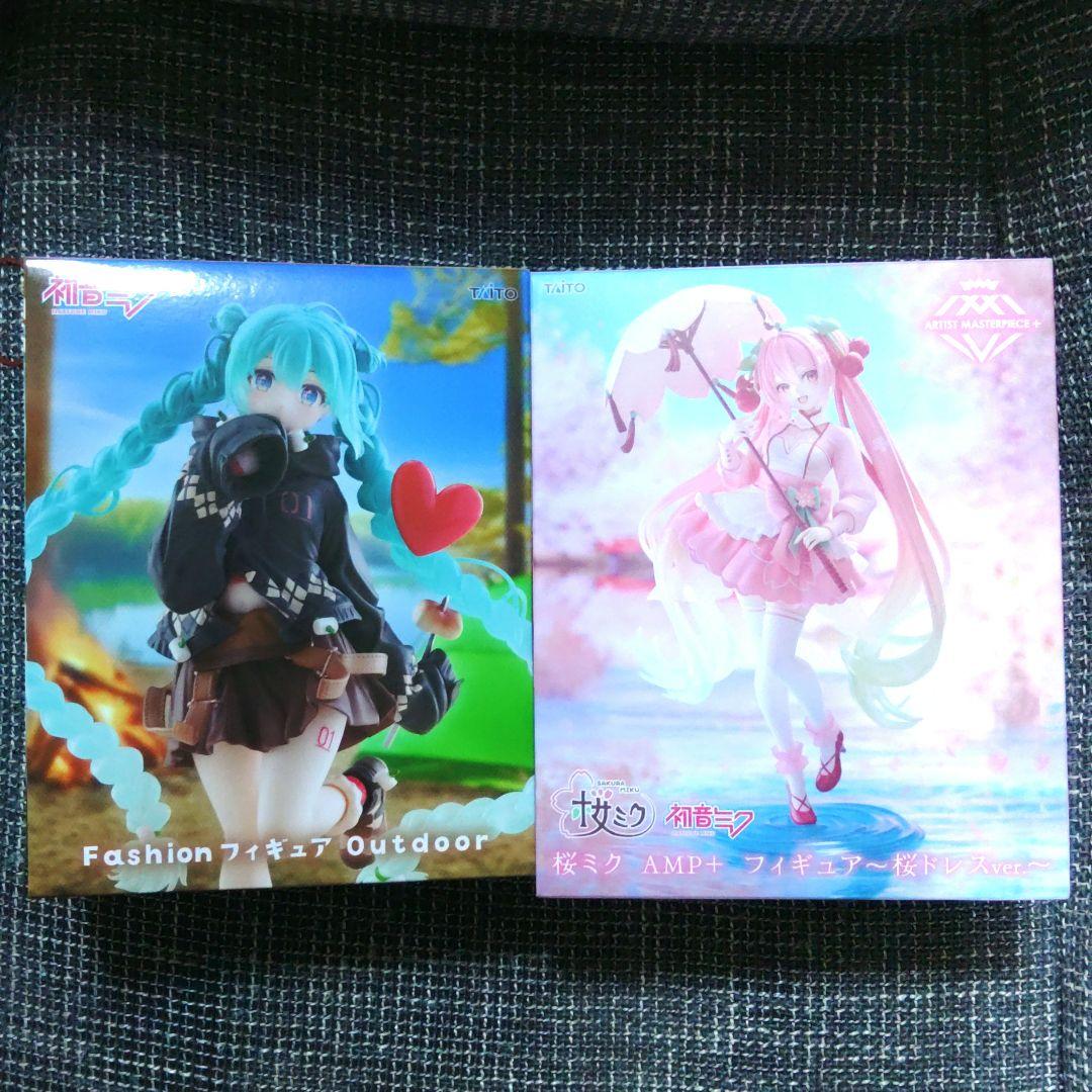 アニメフィギュアまとめ売り合計15体　初音ミク　五等分の花嫁　リゼロ等