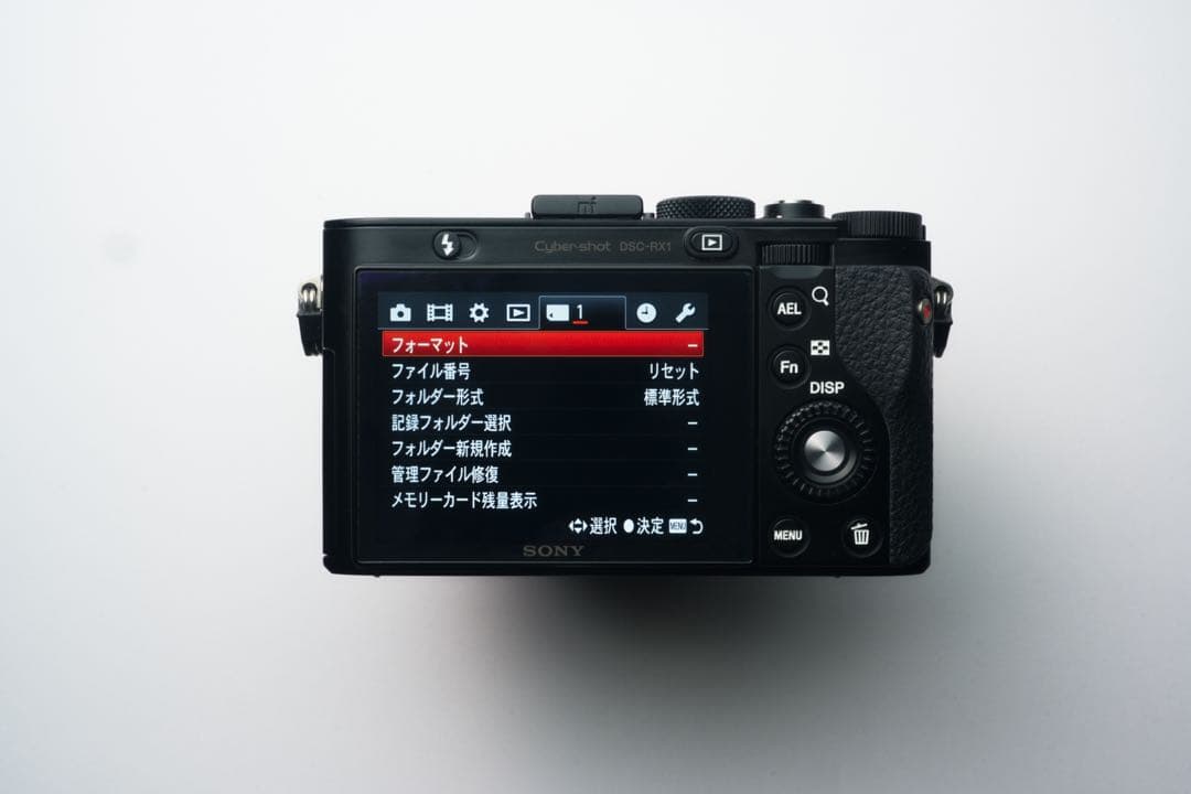 デジタルカメラ sony RX1