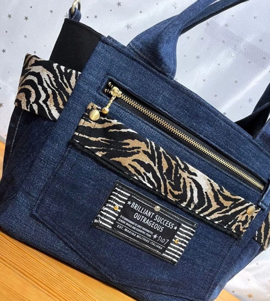 デニムリメイクバッグ（L）No.889☆ハンドバッグ　マザーズバッグ