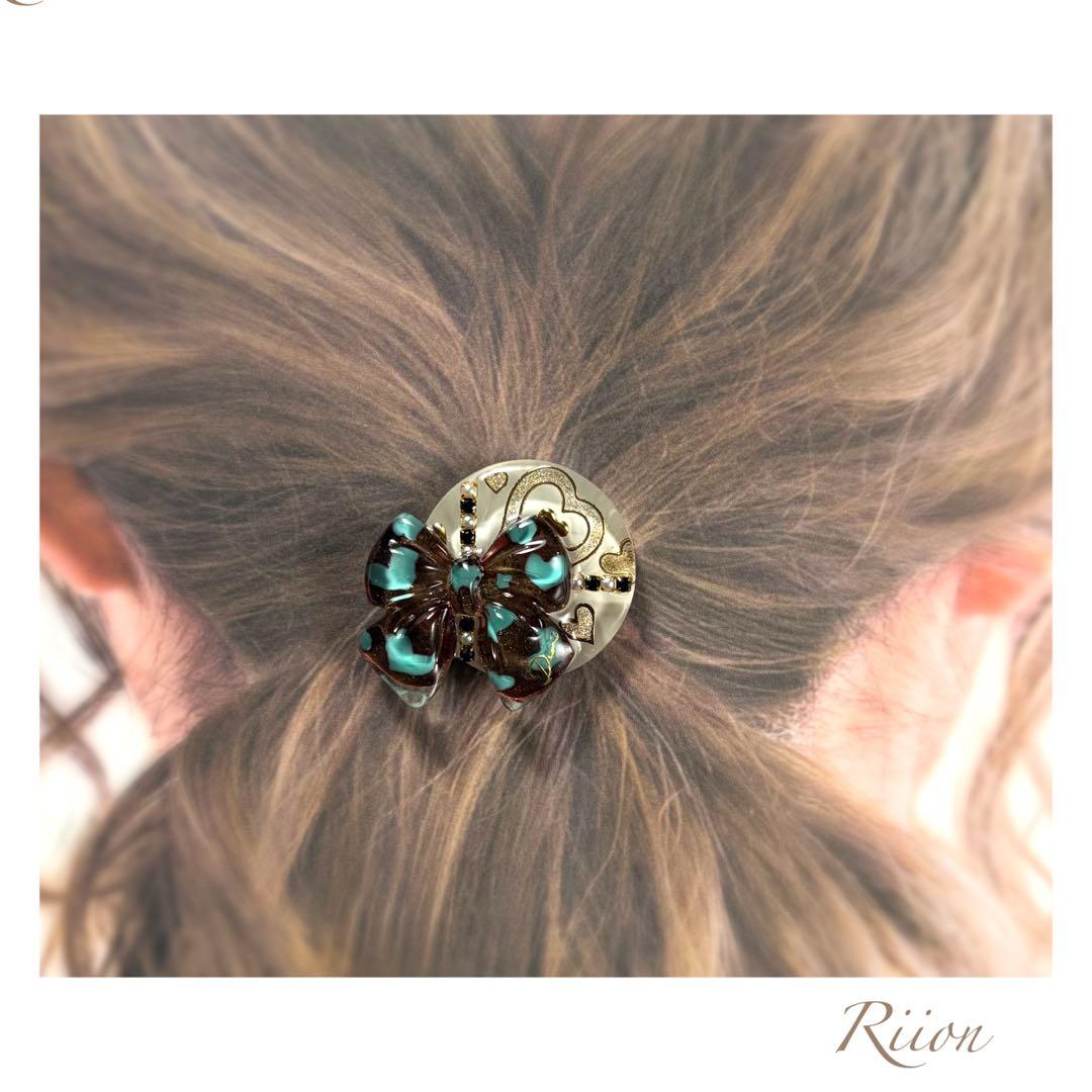 no.1116❅*⋆̩‪キュートなプレゼント小包❅*レジンヘアゴム・チョコミント