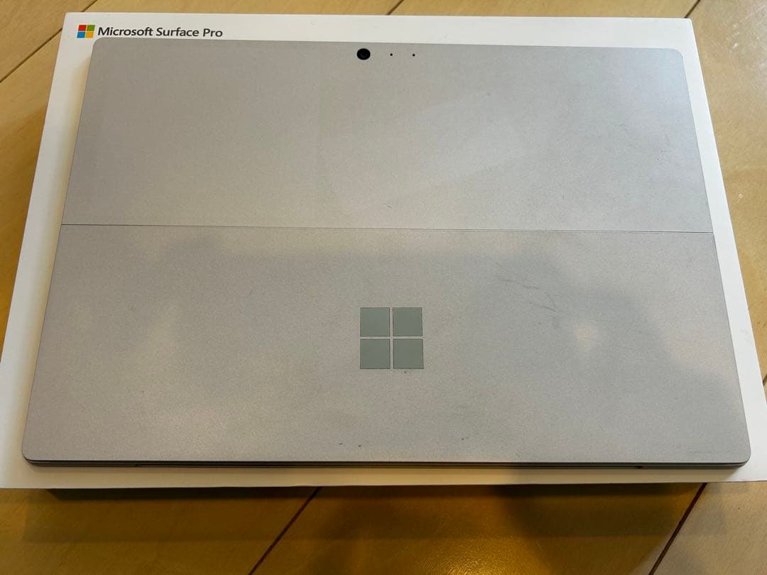 Surface Pro 6 ジャンク 通電不可　初期化未 キーボード充電器2個付