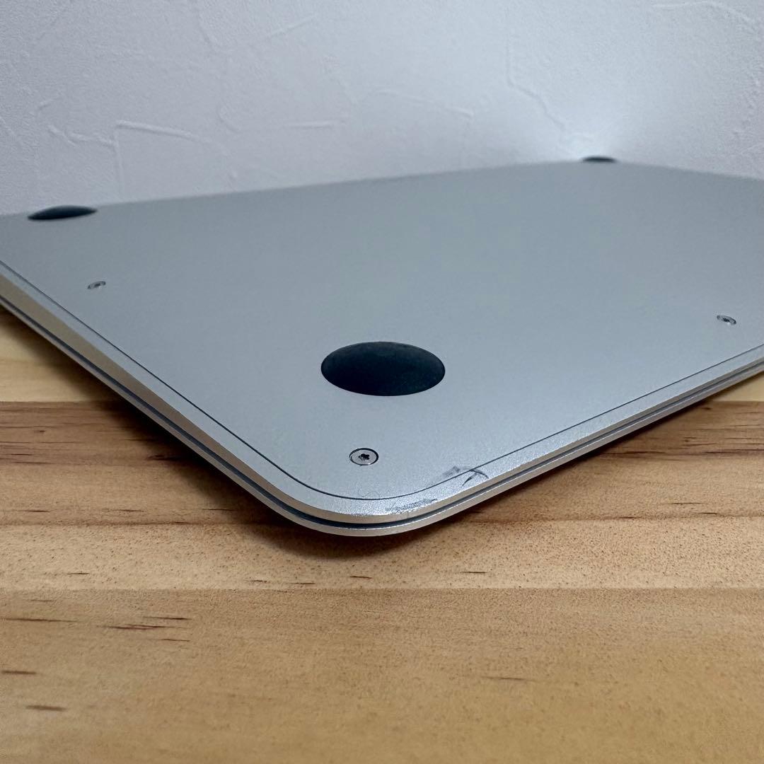 MacBookAir 2015 11インチ i5 メモリ8GB 256GB