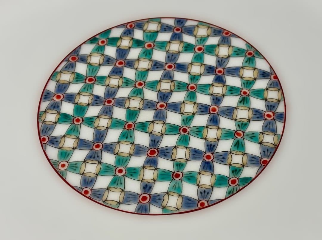 新品　奥川俊衛門作　野いちご七宝紋　大皿　有田焼　直径33cm　新築祝　開店祝