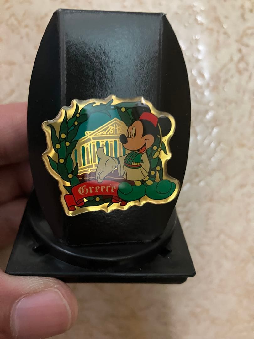 東京ディズニーランド ハロウィン2001 ミッキー キーホルダー ピンバッジ